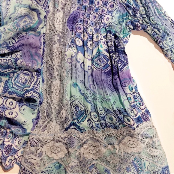 Allison Taylor Blue Design Stretch Button-Up. 285 - Picture 7 of 8